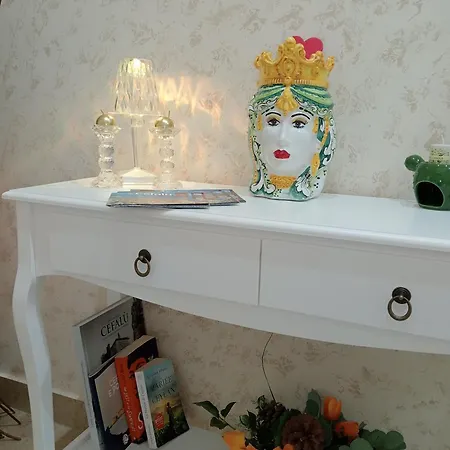 Roma Πανσιόν 4*