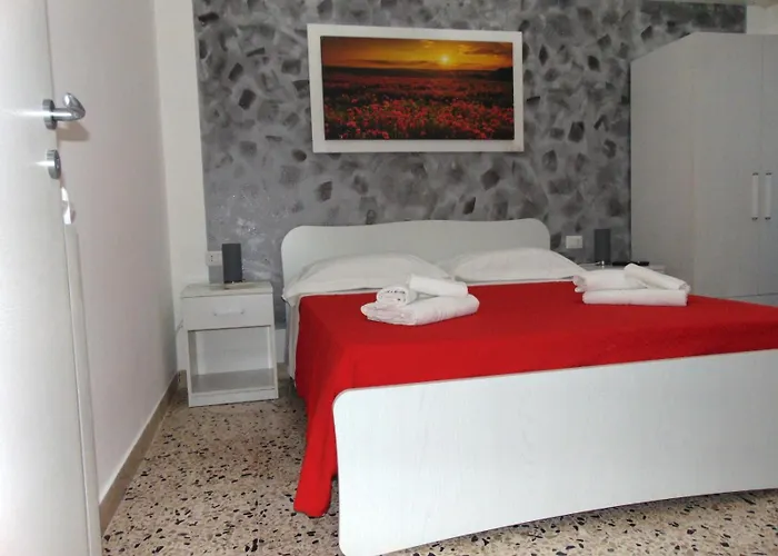 招待所 Roma 切法卢